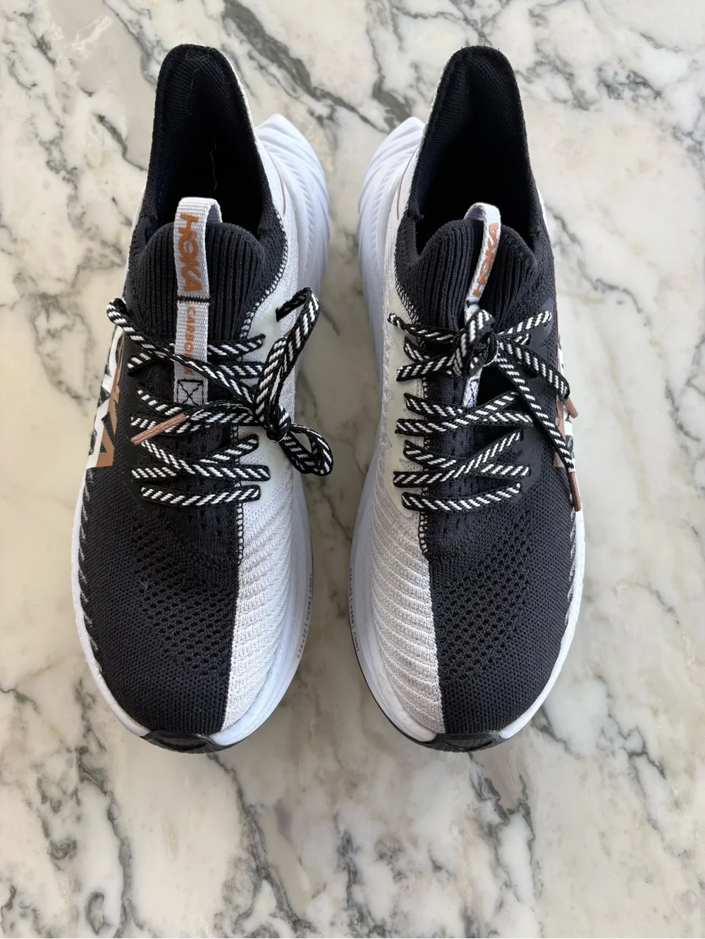 New HOKA Carbon X 3 running shoes black and white sz 6 women’s